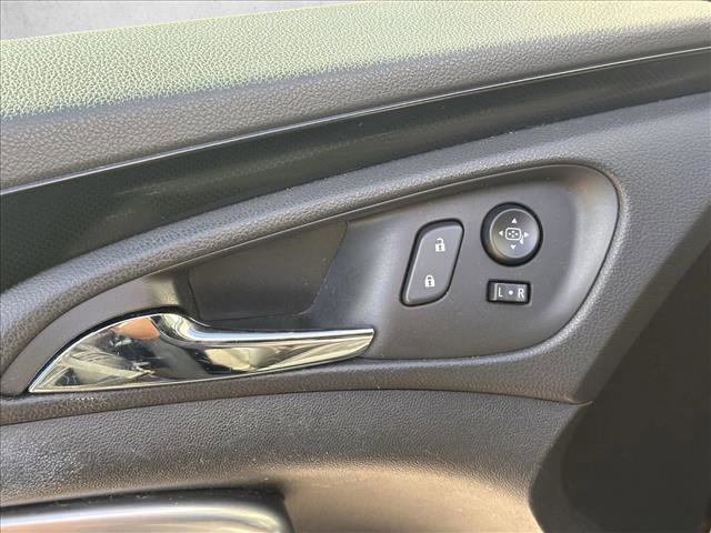 Used 2015 Buick Regal GS image 17