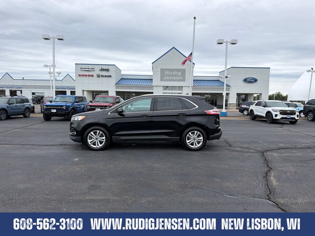 Used 2019 Ford Edge SEL w/ Equipment Group 201A AWD/4WD image 2