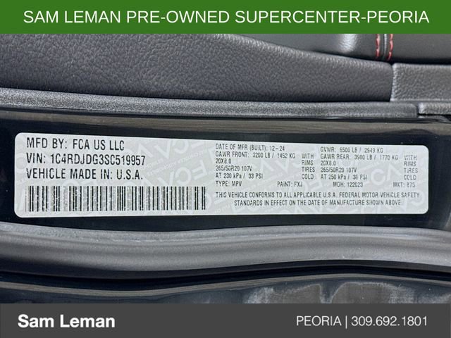 Used 2025 Dodge Durango GT image 33