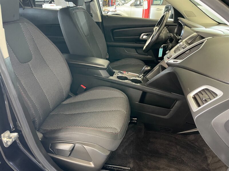 Used 2016 GMC Terrain SLE w/ Premium Edition, SLE-2 AWD/4WD image 16