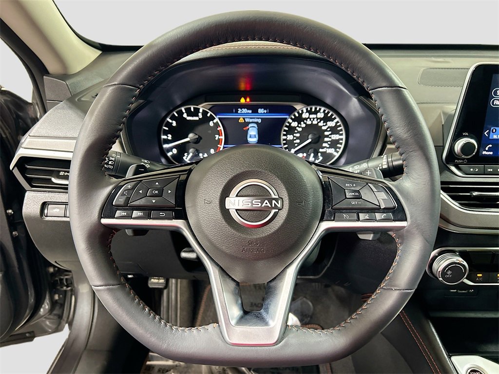 Used 2023 Nissan Altima 2.5 SR image 9