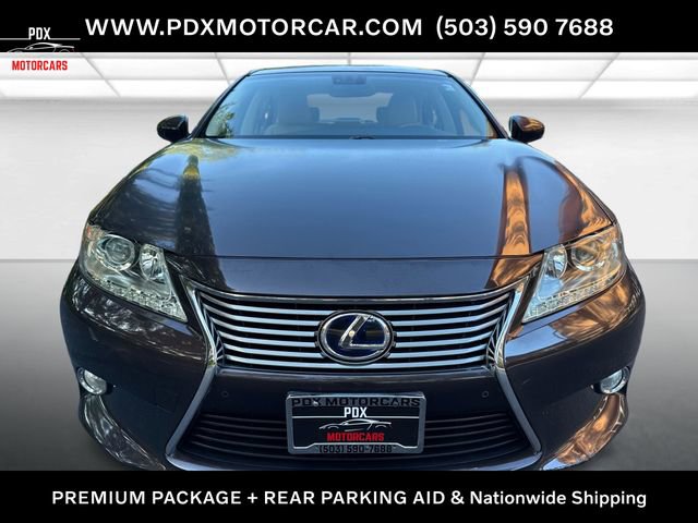 Used 2013 Lexus ES 300h w/ Premium Pkg FWD image 9