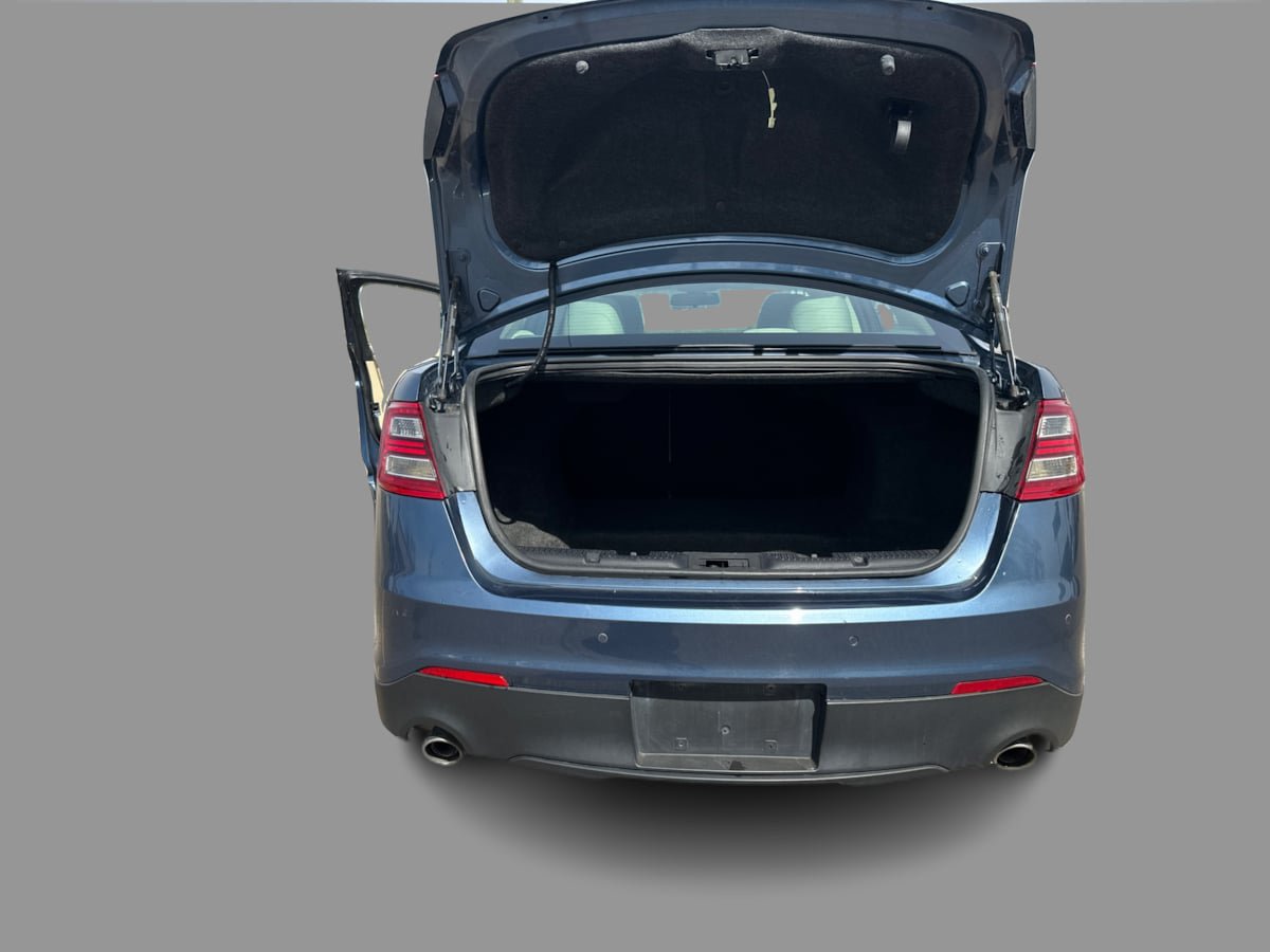 Used 2019 Ford Taurus SEL AWD/4WD image 14