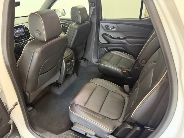 Used 2023 Chevrolet Traverse Premier w/ Redline Edition AWD/4WD image 37