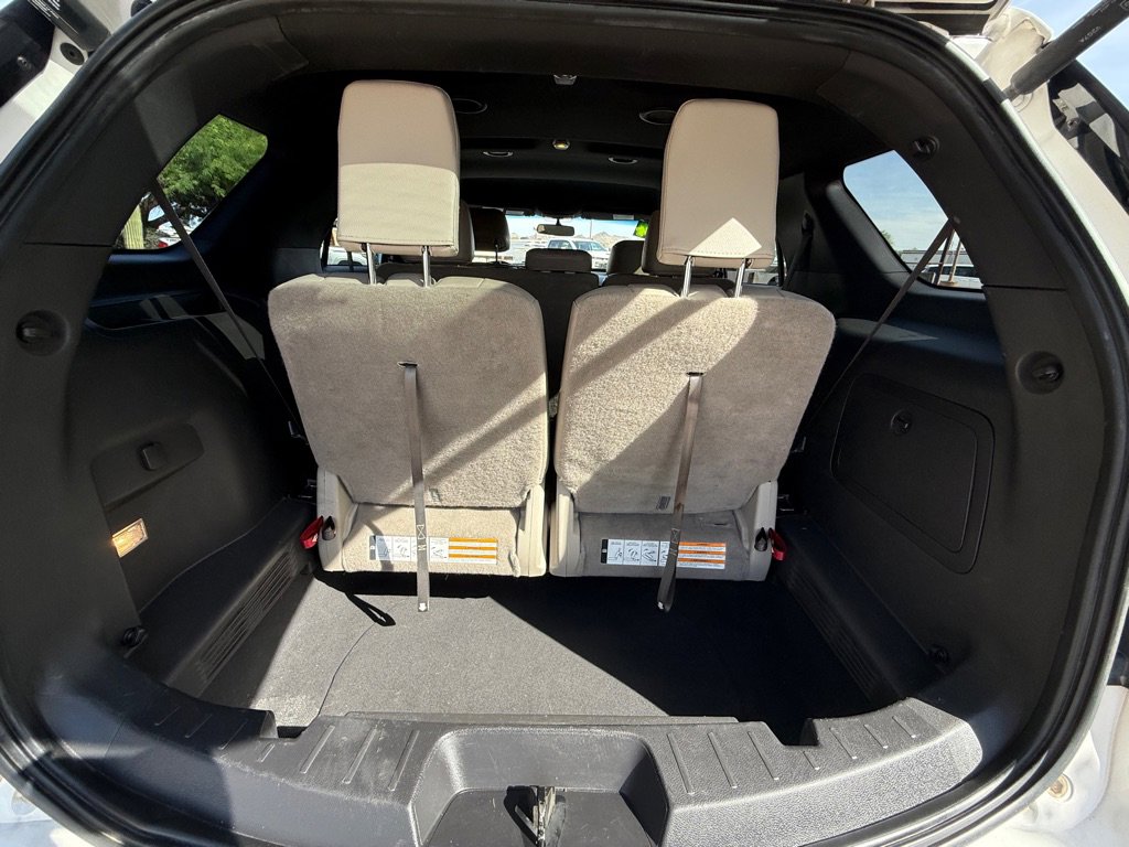 Used 2014 Ford Explorer XLT w/ Equipment Group 202A FWD image 18