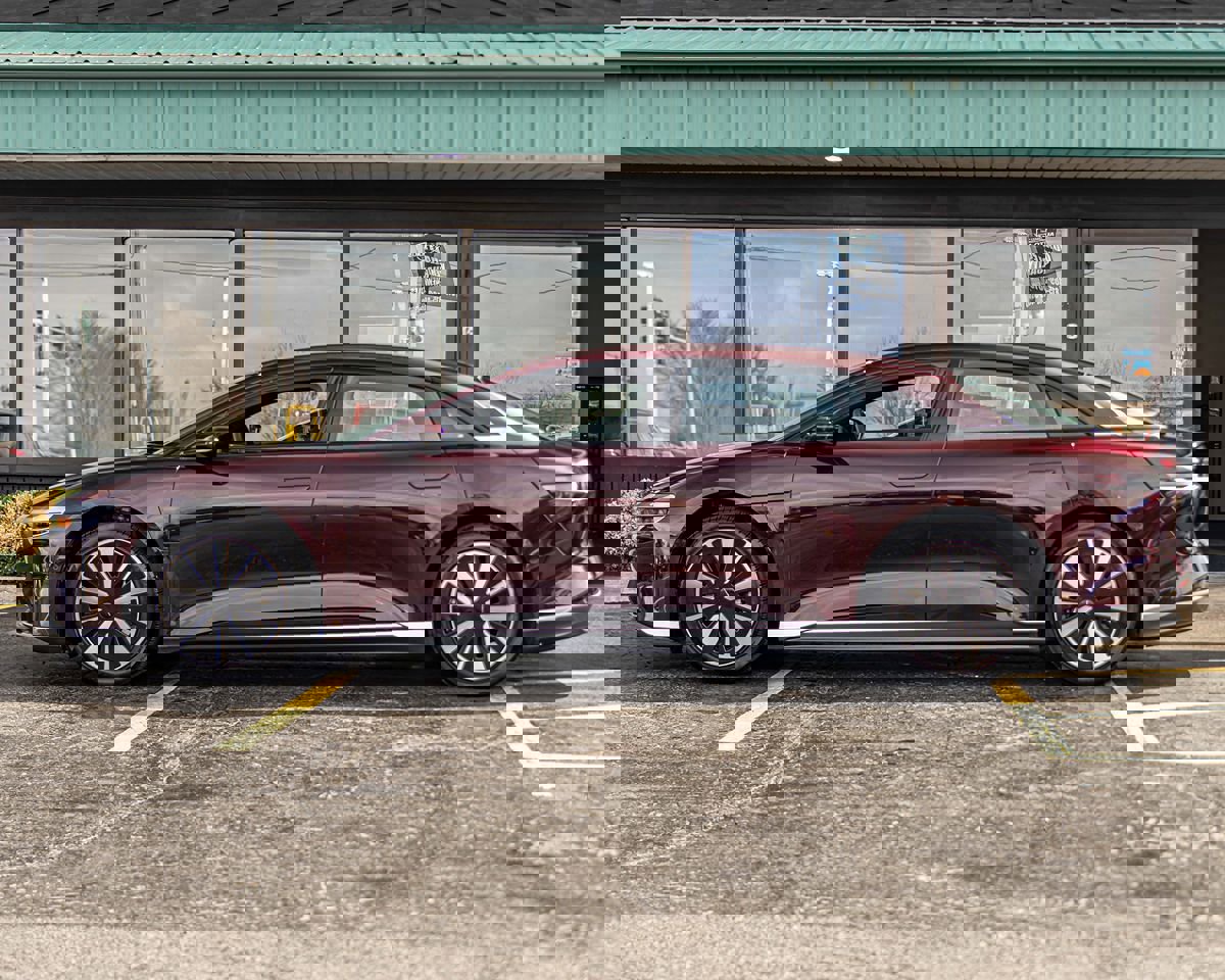 Used 2024 Lucid Air Pure image 6