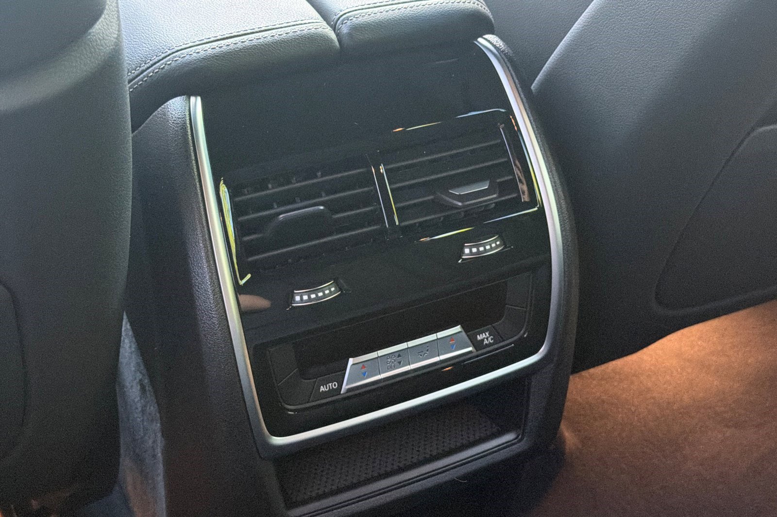 Used 2021 BMW X5 xDrive45e w/ Premium Package 3 image 16