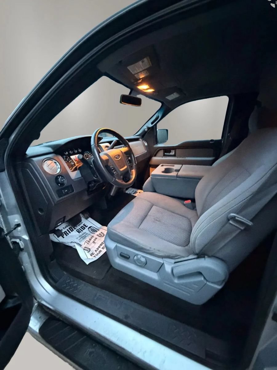 Used 2012 Ford F150 XLT w/ XLT Chrome Pkg AWD/4WD image 6