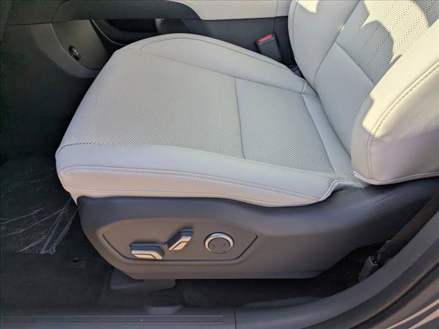 New 2026 Hyundai Santa Fe SEL FWD image 4