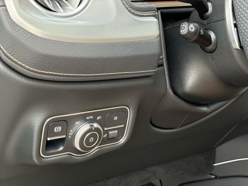 New 2027 Mercedes-Benz G 580 e image 18