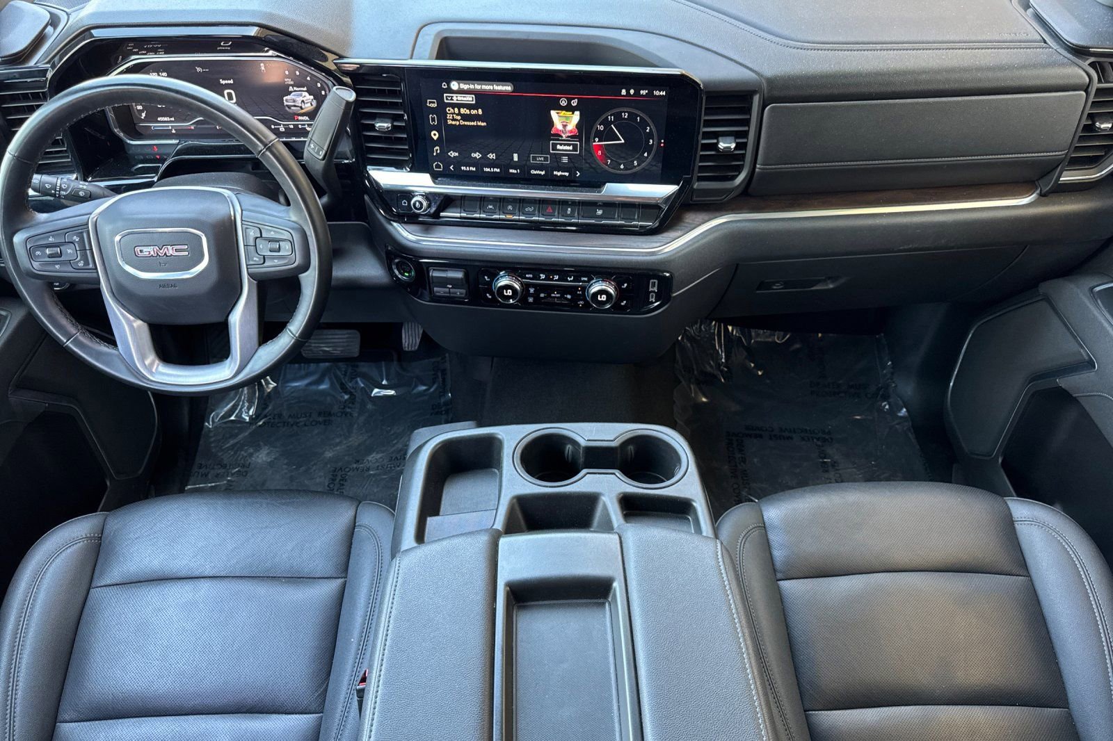Certified 2025 GMC Sierra 1500 SLT RWD image 14