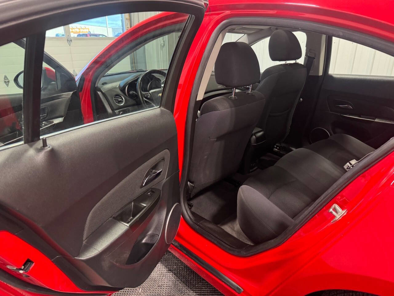 Used 2014 Chevrolet Cruze LT w/ All-Star Edition FWD image 9