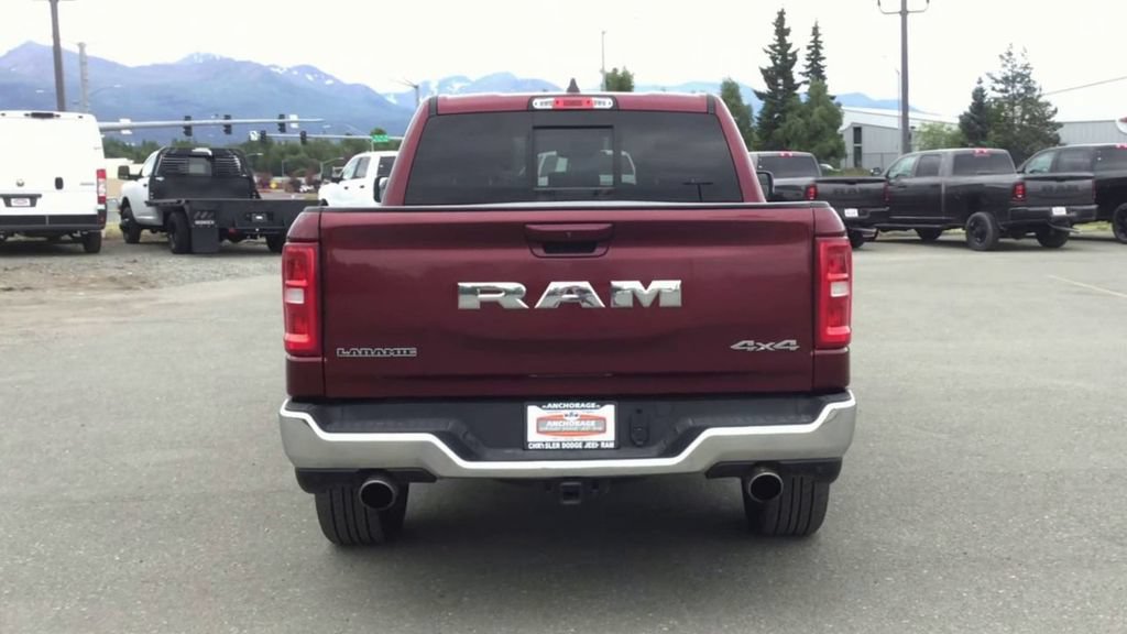 Certified 2025 RAM 1500 Laramie AWD/4WD image 7