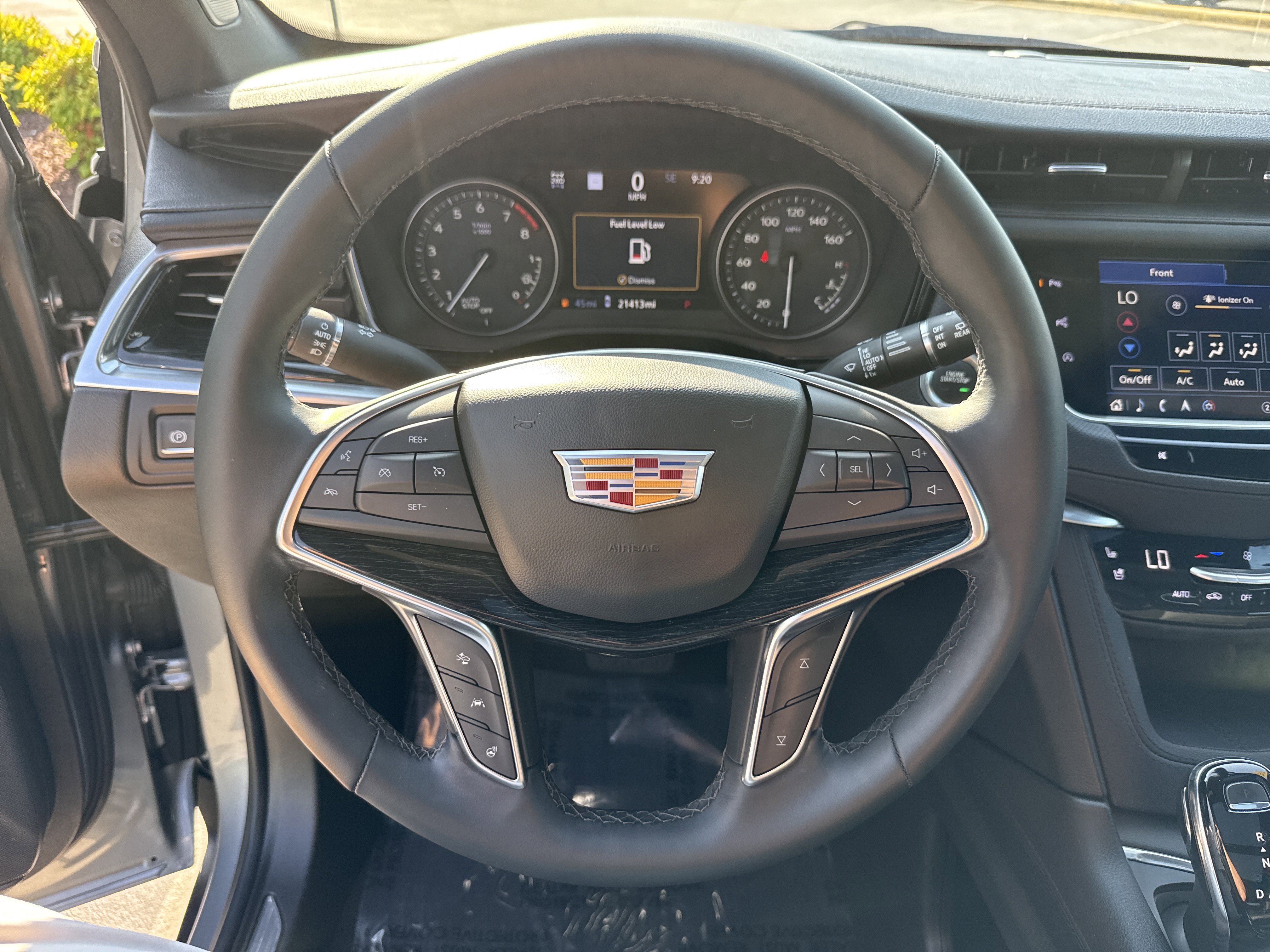 Used 2025 Cadillac XT5 Premium Luxury w/ Technology Package AWD/4WD image 18