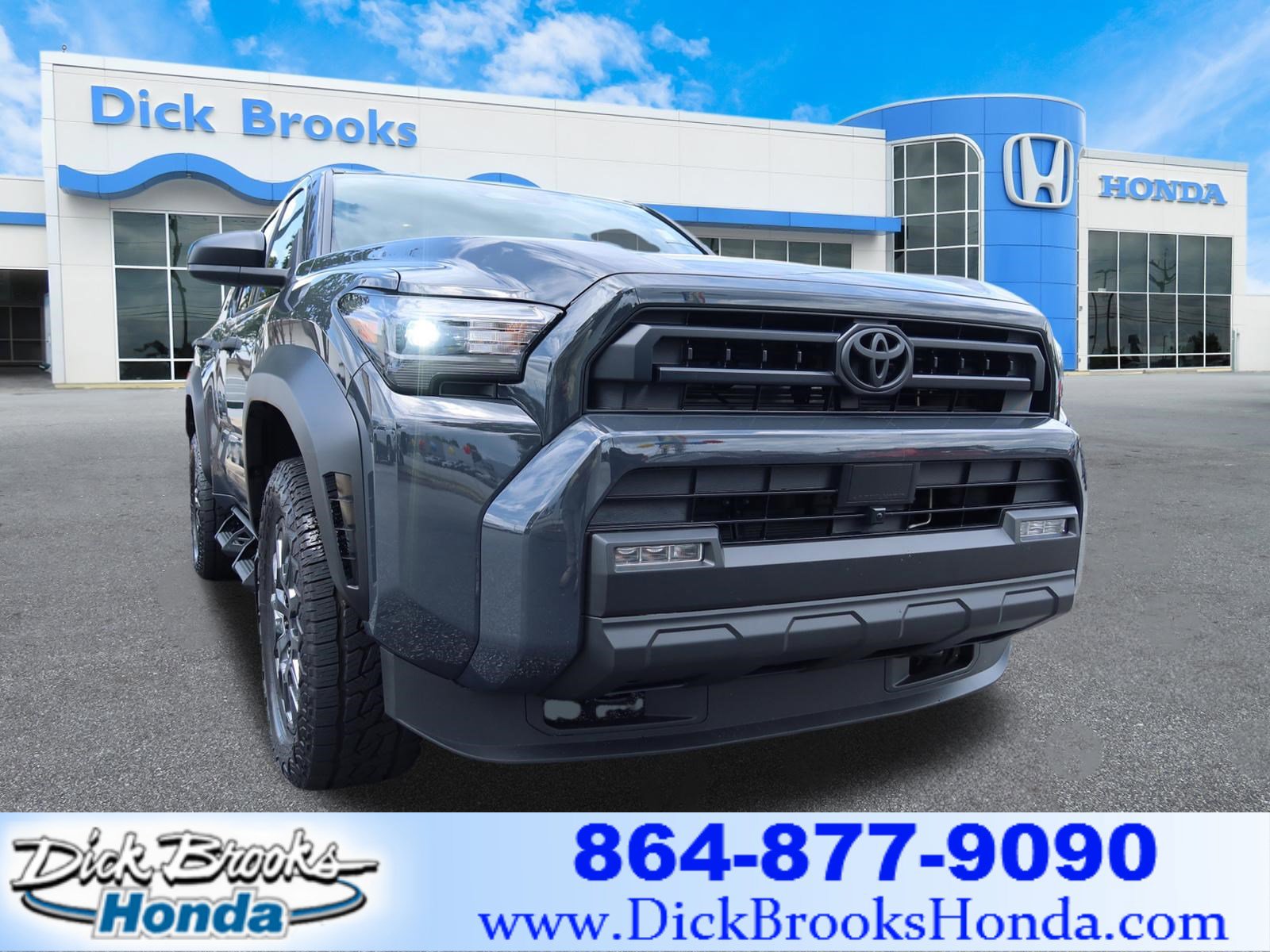 Used 2026 Toyota 4Runner SR5 AWD/4WD image 1