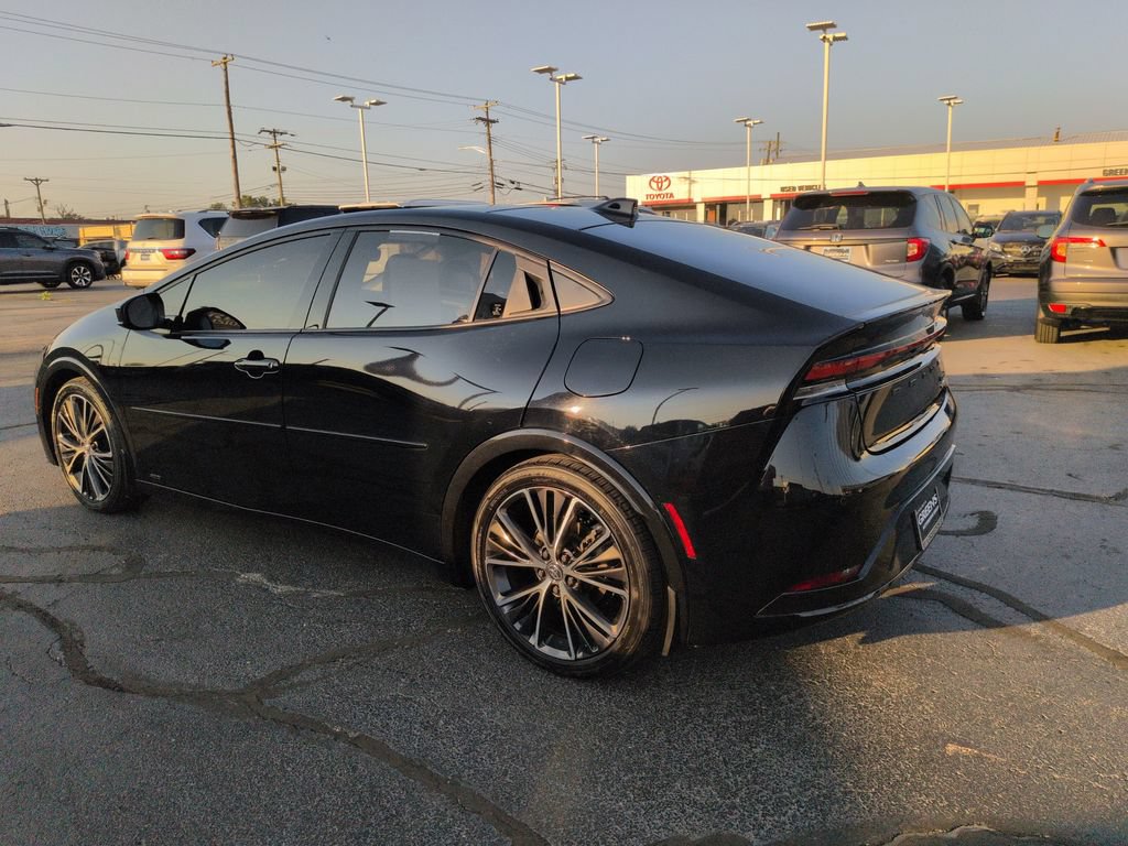 Certified 2024 Toyota Prius XLE AWD/4WD image 3