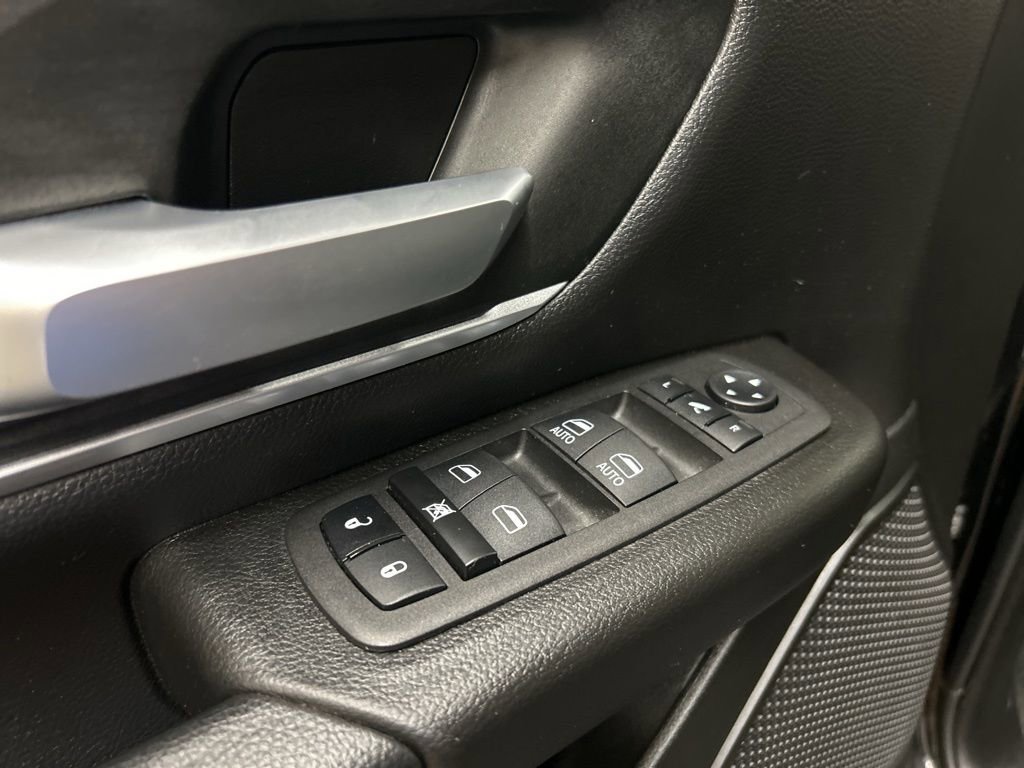 Used 2023 RAM 1500 Big Horn AWD/4WD image 26