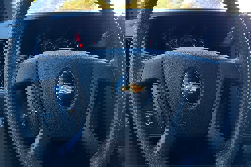 New 2025 Chevrolet Express 2500 w/ Enhanced Convenience Package image 23