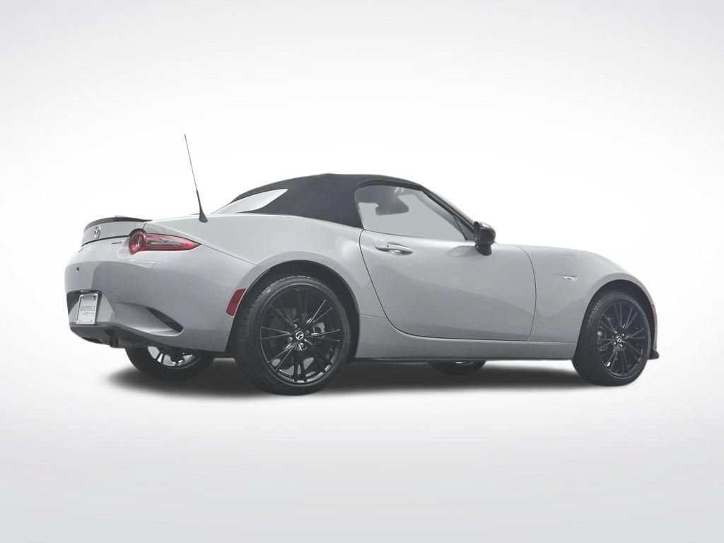Used 2025 MAZDA MX-5 Miata Club RWD image 32