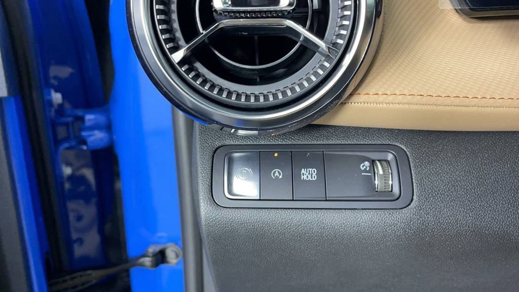 New 2025 Chevrolet Equinox ACTIV image 29