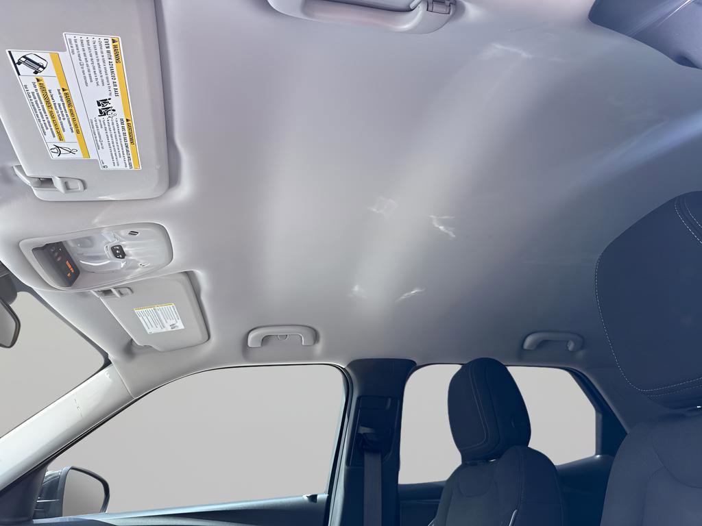 Used 2023 Chevrolet TrailBlazer LT AWD/4WD image 28