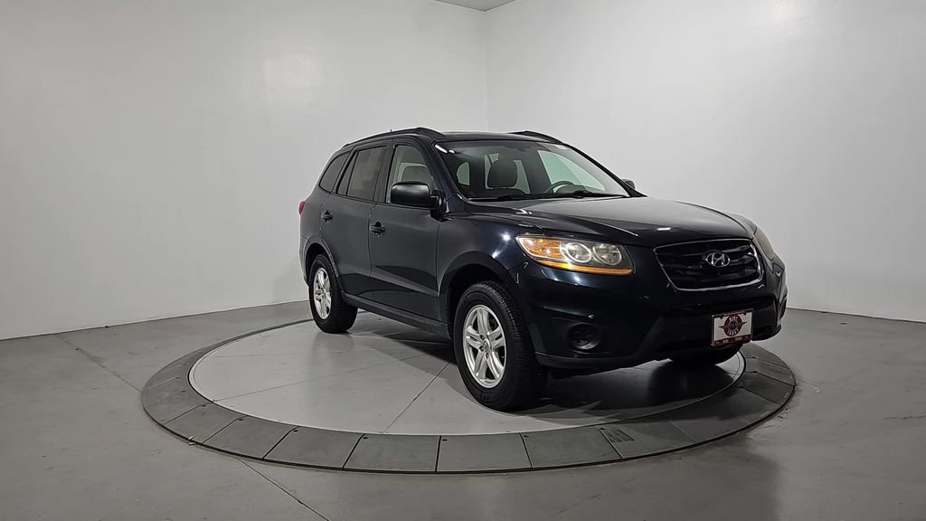 Used 2011 Hyundai Santa Fe GLS image 8