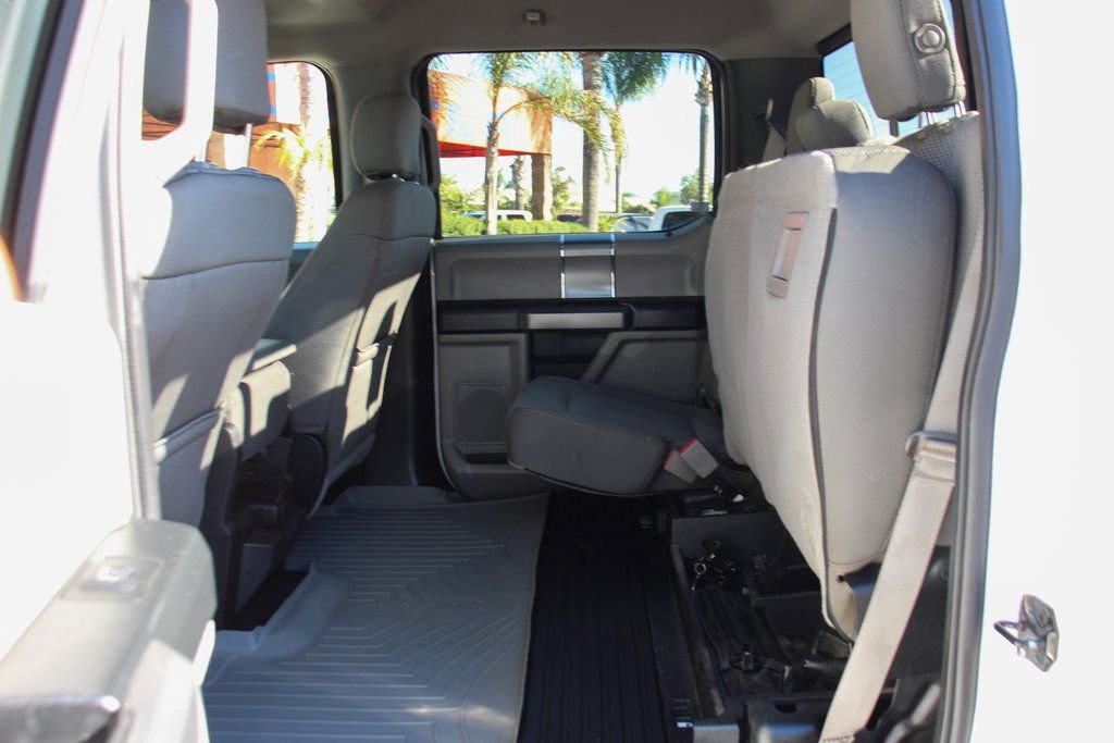 Used 2017 Ford F250 XLT w/ XLT Premium Package image 37