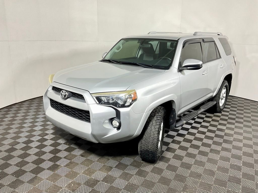 Used 2015 Toyota 4Runner SR5 image 8