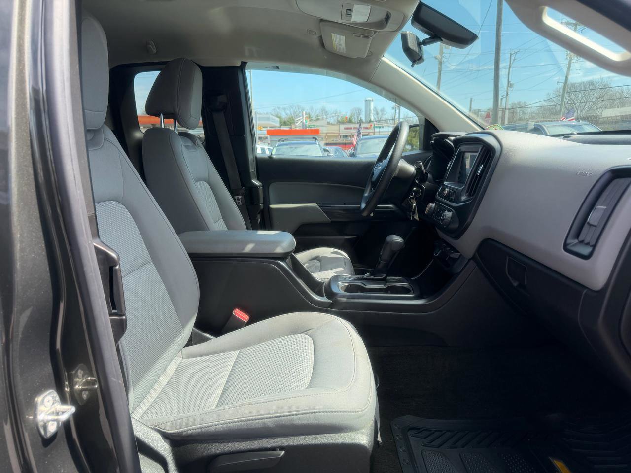 Used 2018 Chevrolet Colorado W/T w/ WT Convenience Package image 22