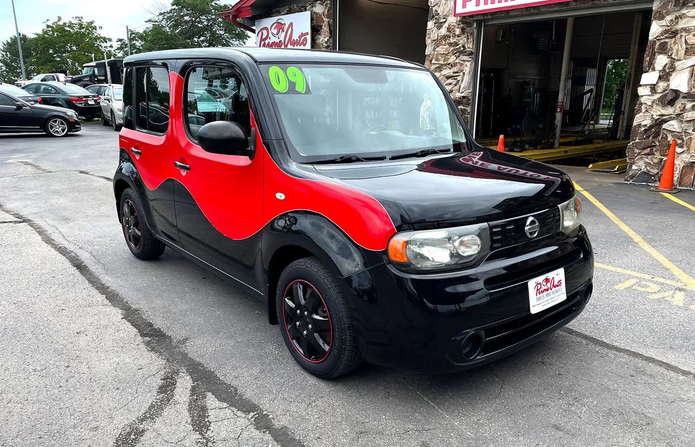 Used 2009 Nissan Cube 1.8 w/ Interior Designer Pkg FWD image 1
