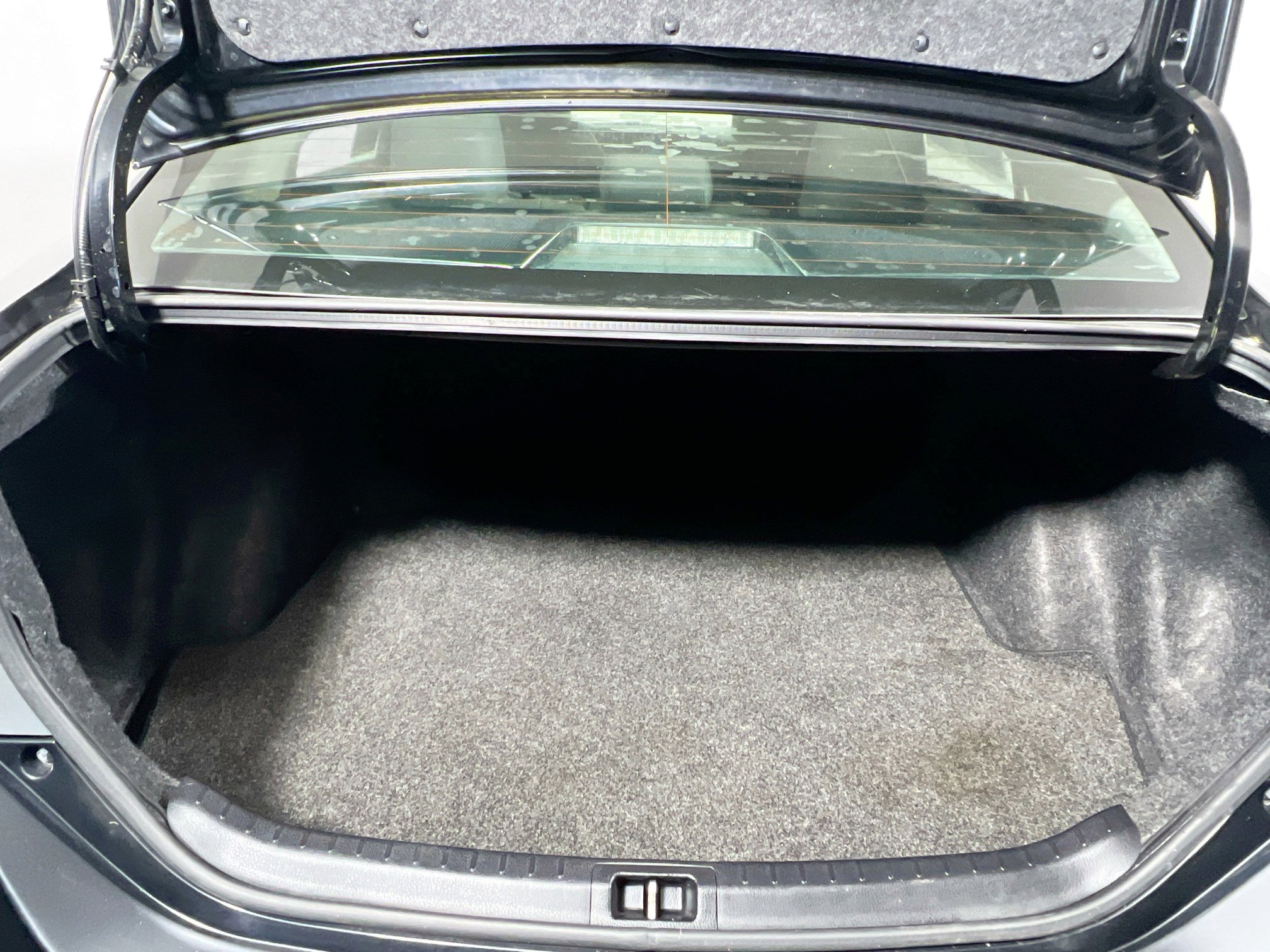 Used 2016 Toyota Corolla L image 33