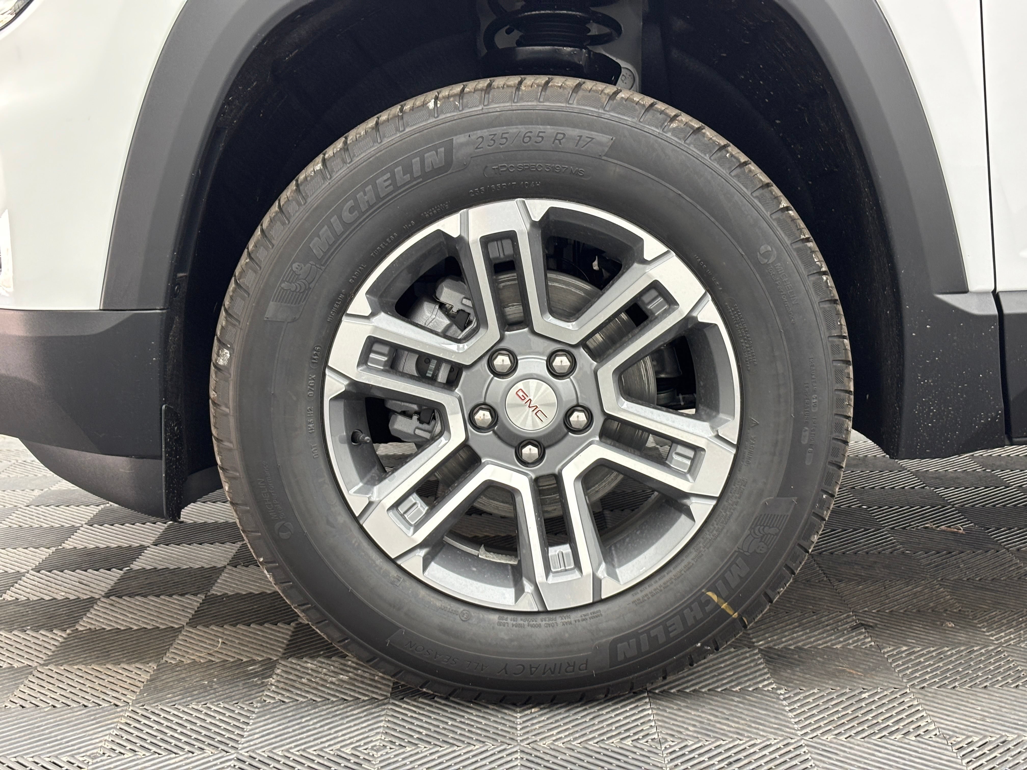 New 2027 GMC Terrain Elevation FWD image 13