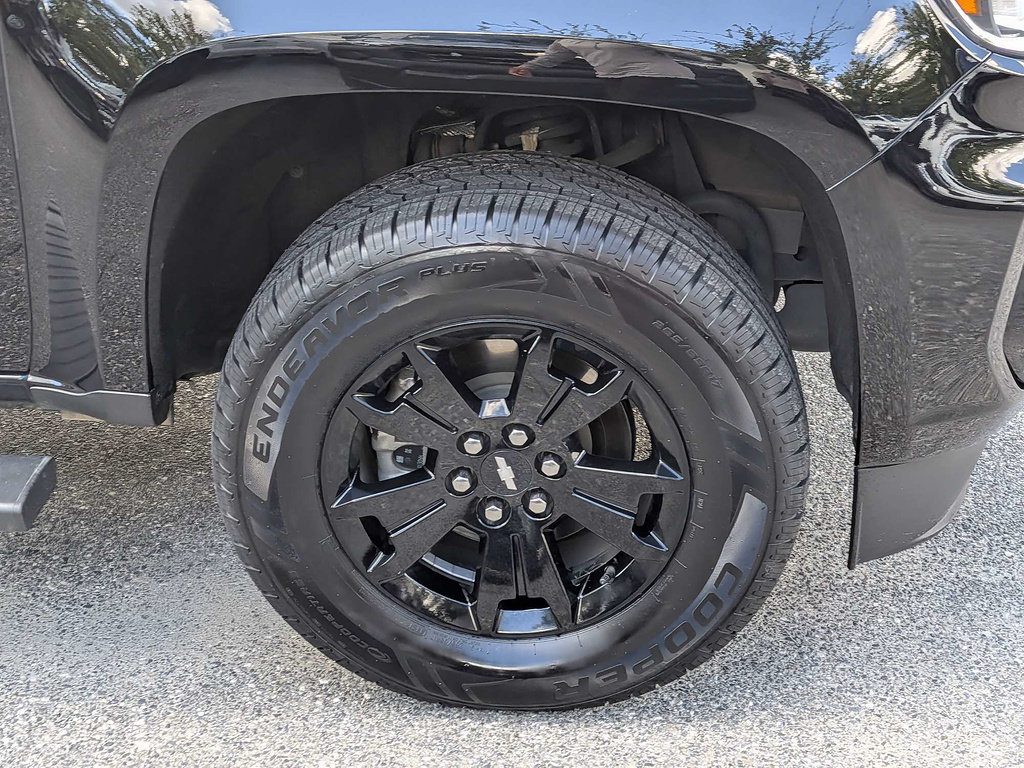Certified 2021 Chevrolet Colorado Z71 w/ Z71 Midnight Edition AWD/4WD image 35