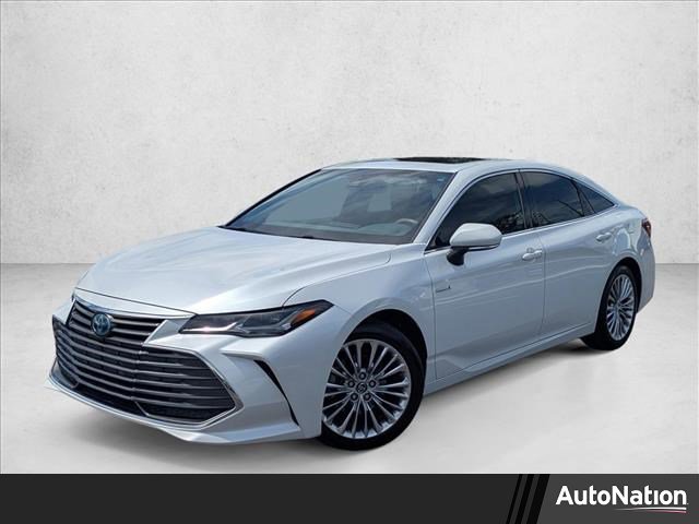 Used 2020 Toyota Avalon Limited FWD image 1