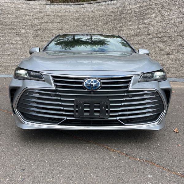 Used 2020 Toyota Avalon Limited w/ Advanced Safety Package image 1