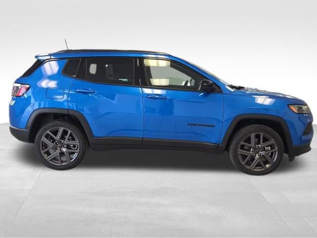 New 2026 Jeep Compass Latitude image 22
