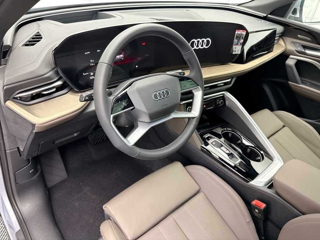 Used 2025 Audi Q5 Premium Plus w/ Premium Plus AWD/4WD image 10