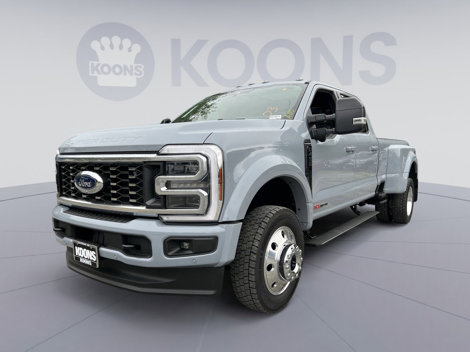 New 2026 Ford F450 Platinum w/ FX4 Off-Road Package