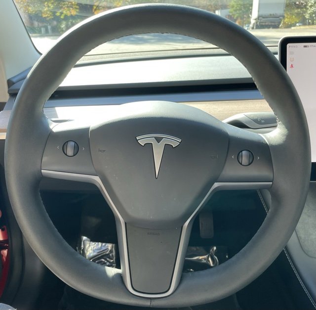 Used 2023 Tesla Model 3 Standard Range image 21
