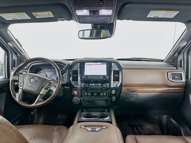 Used 2021 Nissan Titan Platinum Reserve AWD/4WD image 23