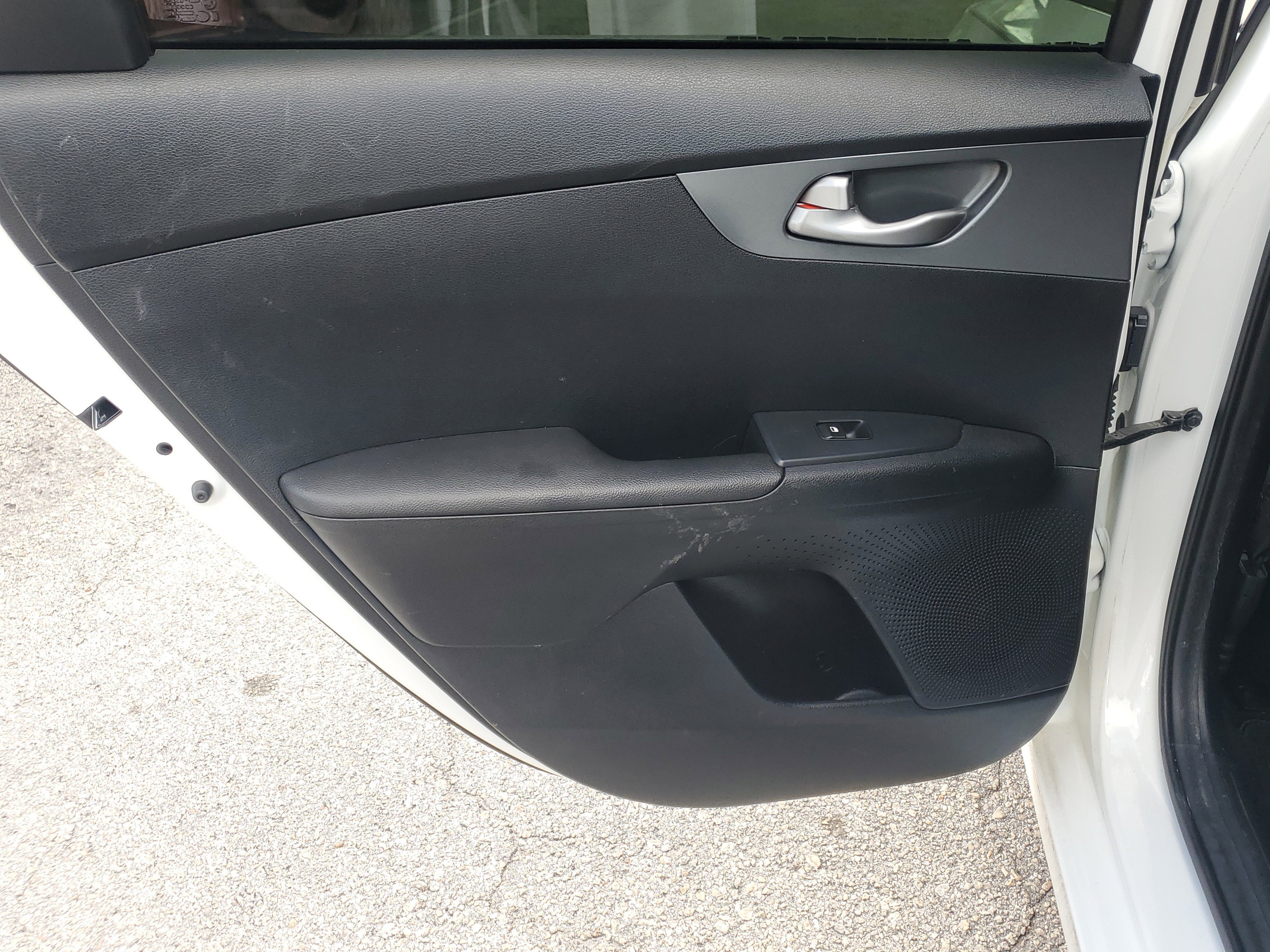 Used 2020 Kia Forte Sedan image 11