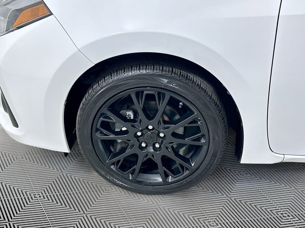 Used 2016 Toyota Corolla S Special Edition FWD image 25