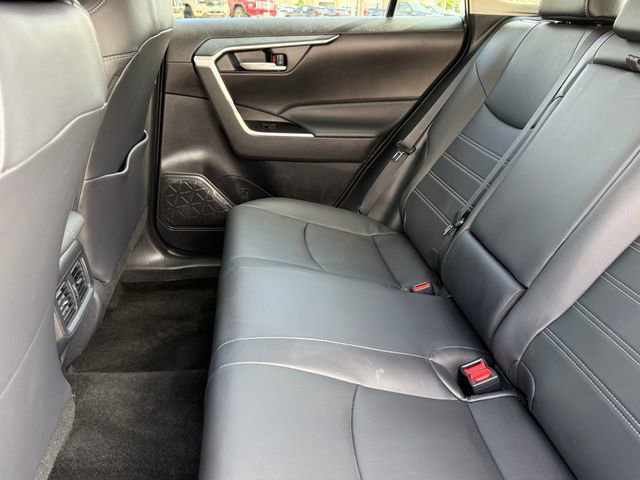 Used 2025 Toyota RAV4 XLE Premium image 29