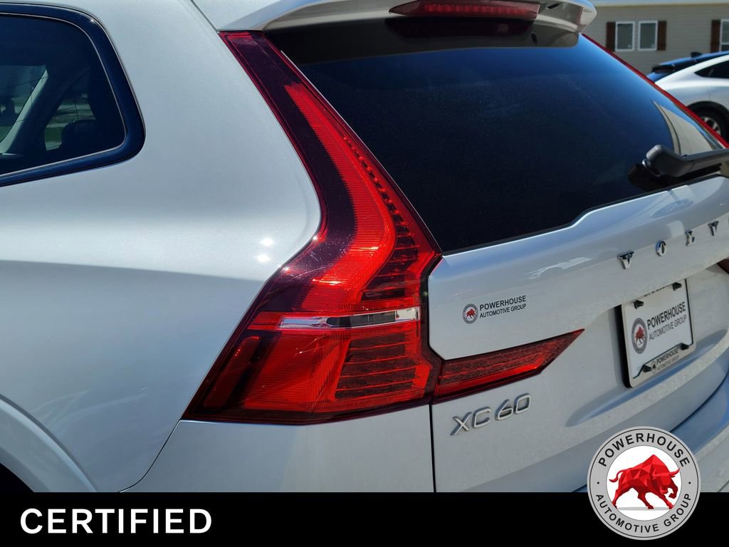 Used 2024 Volvo XC60 B5 Plus AWD/4WD image 13