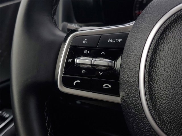 Certified 2022 Kia Sorento SX image 23