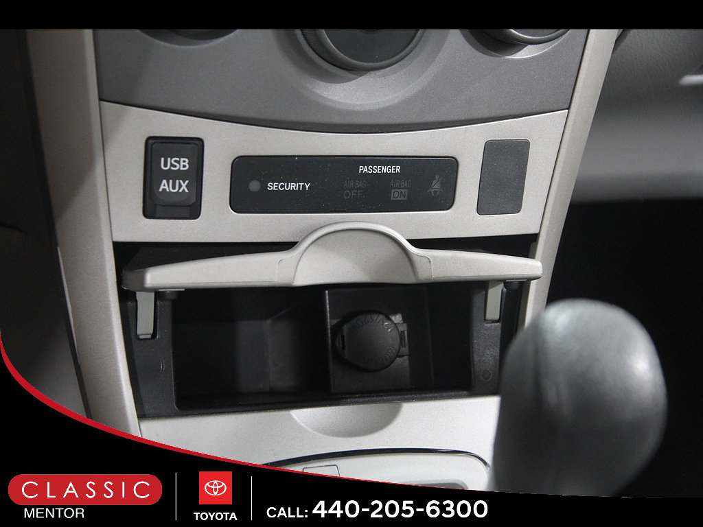 Used 2013 Toyota Corolla LE FWD image 13