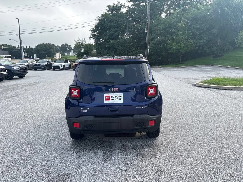Used 2018 Jeep Renegade Sport w/ Power & Air Group AWD/4WD image 4