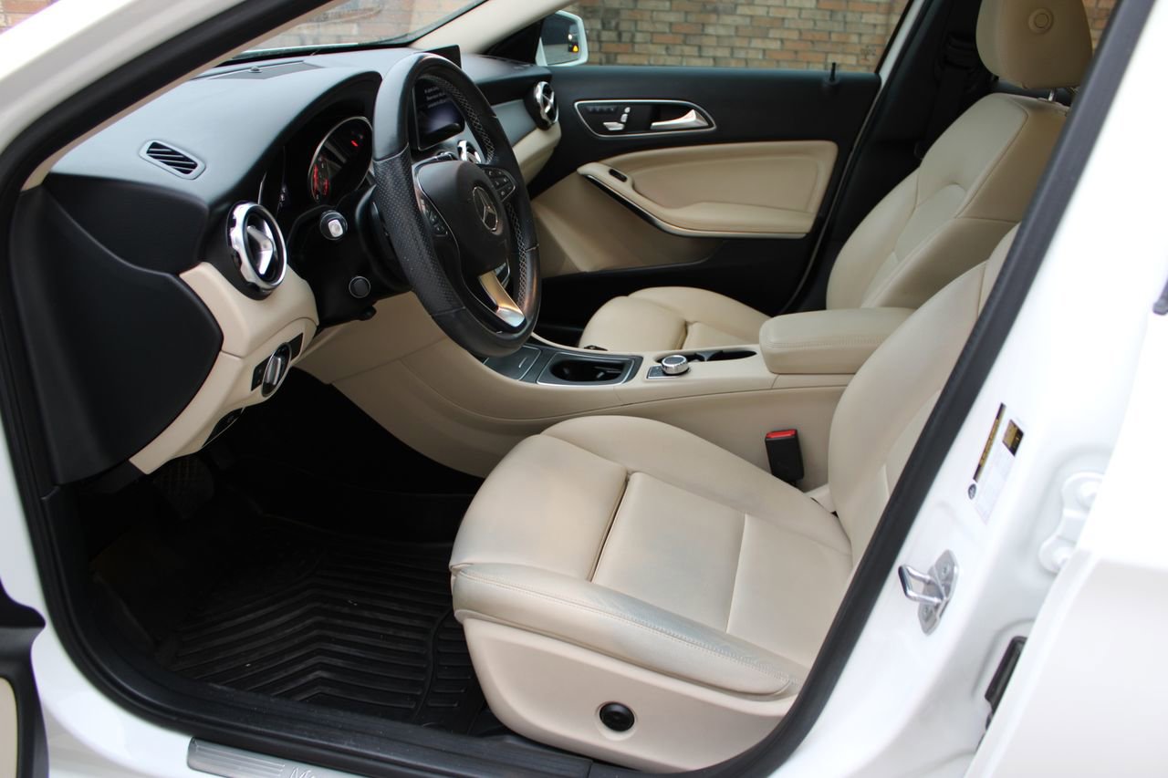 Used 2019 Mercedes-Benz GLA 250 image 16