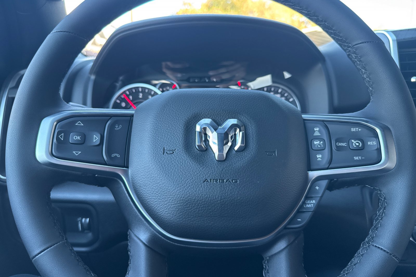 New 2026 RAM 1500 4x4 Crew Cab image 21