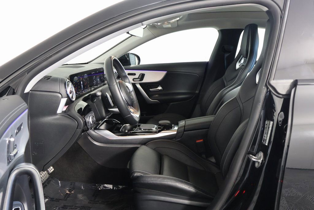 Used 2022 Mercedes-Benz CLA 35 AMG 4MATIC image 10